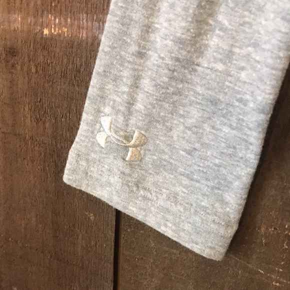 Under Armour Hooded Pullover Top - Picture 4 of 4